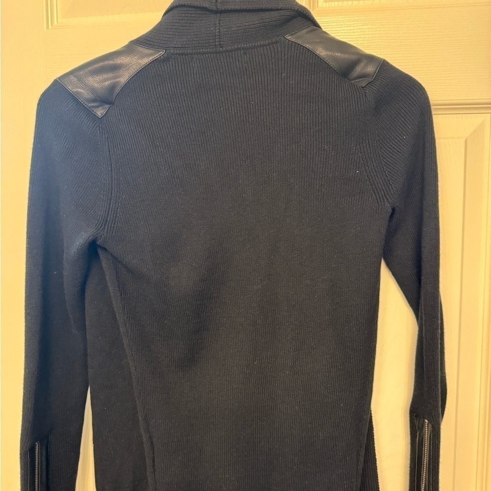 Banana Republic cardigan - Picture 4 of 5